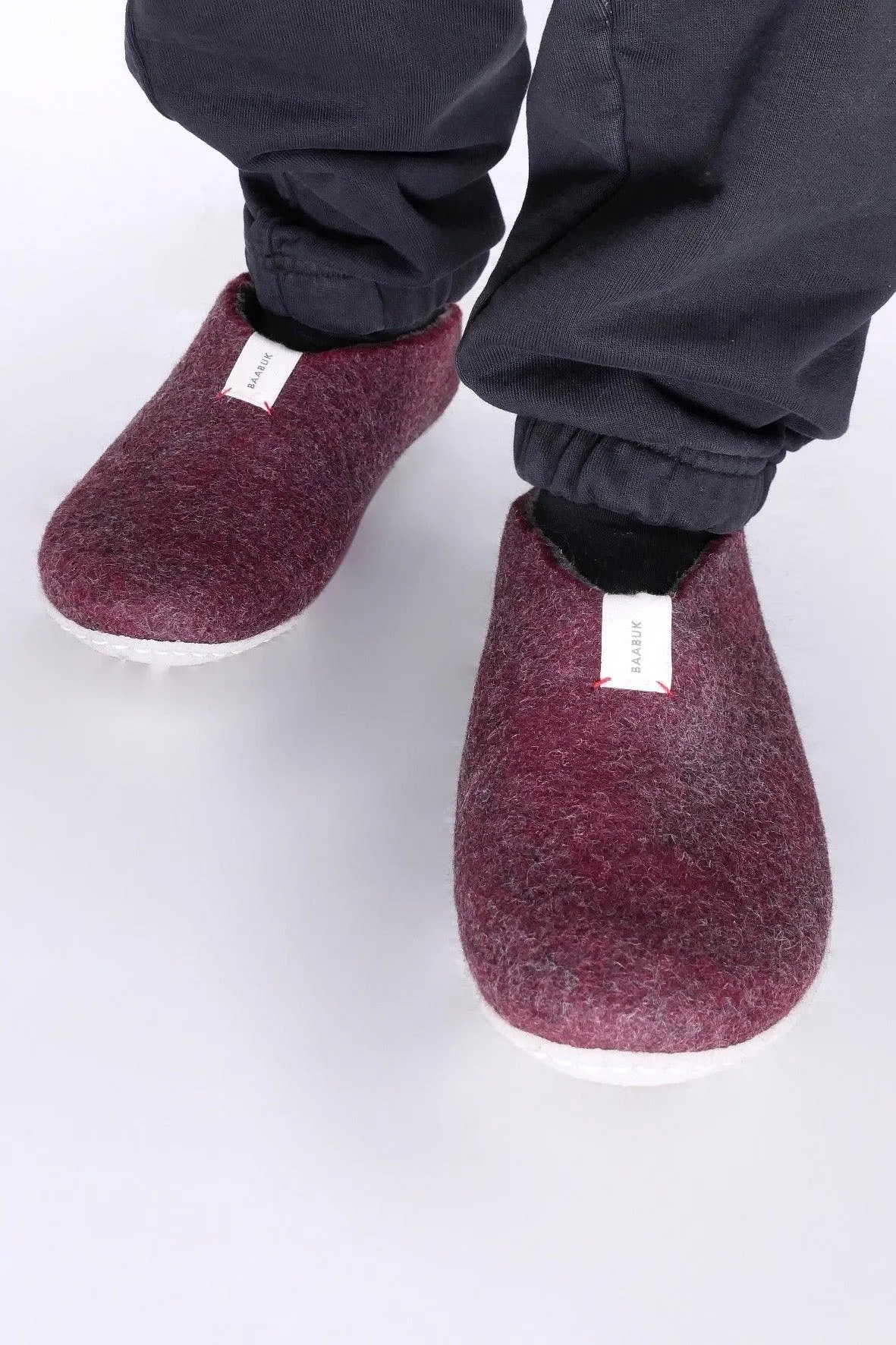 BAABUK Mel Slippers - Bordeaux