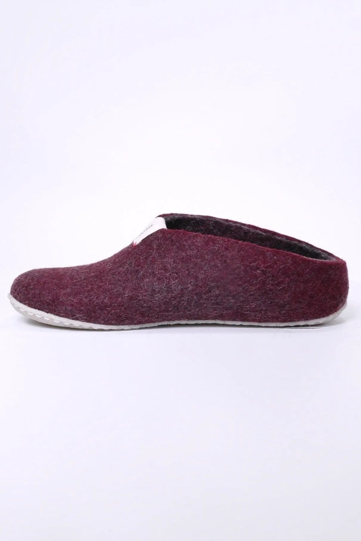 BAABUK Mel Slippers - Bordeaux