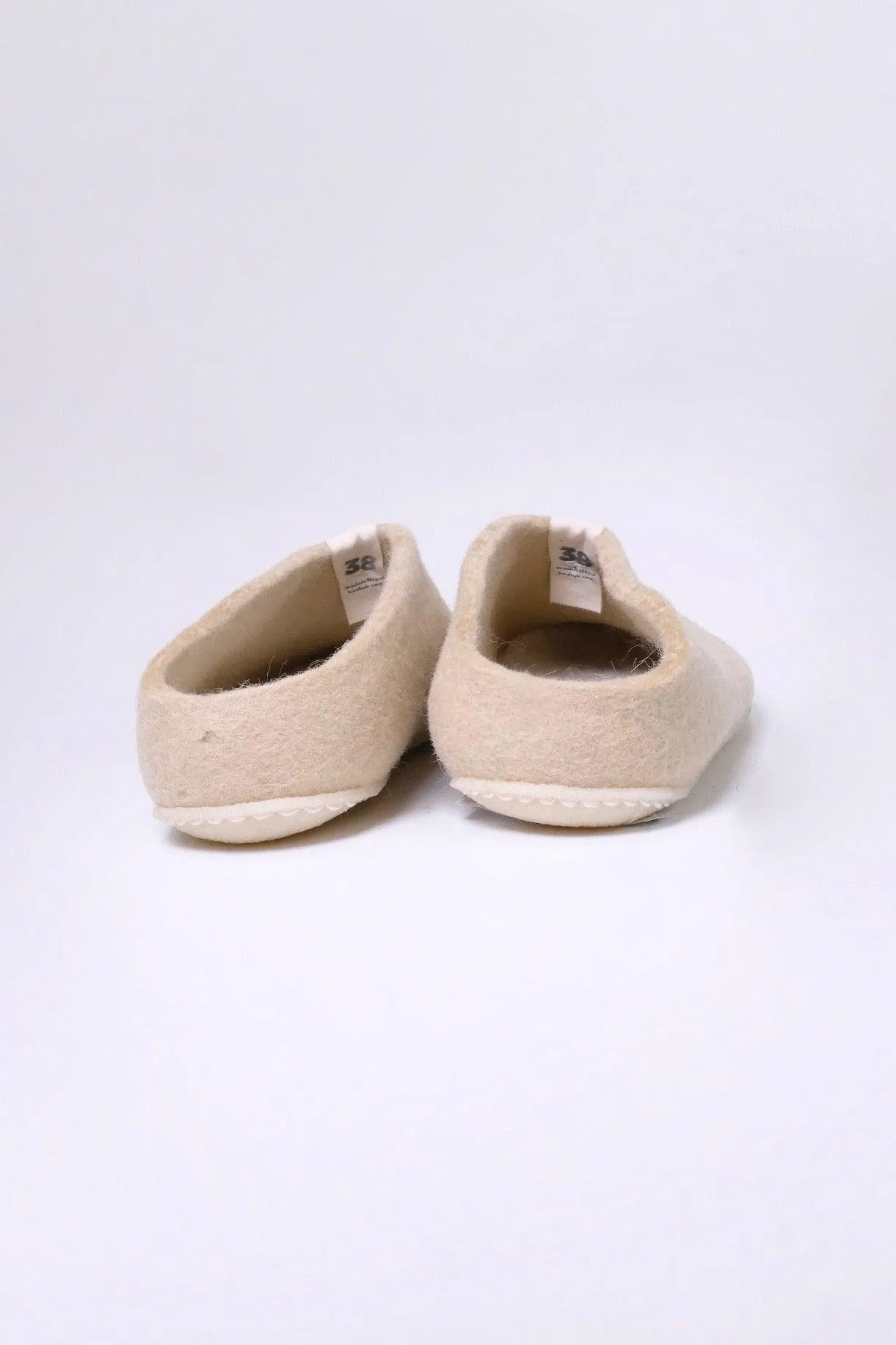 BAABUK Mel Slippers - Vanilla