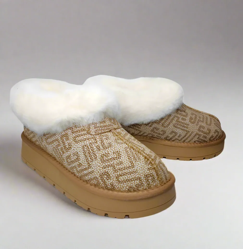 Kingston Warm Shearling-Lined Leather Bedroom Slippers for Ladies in Ice Print - Yukon Style