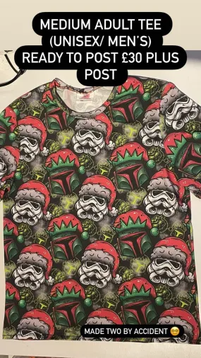 Medium Santa wars tee