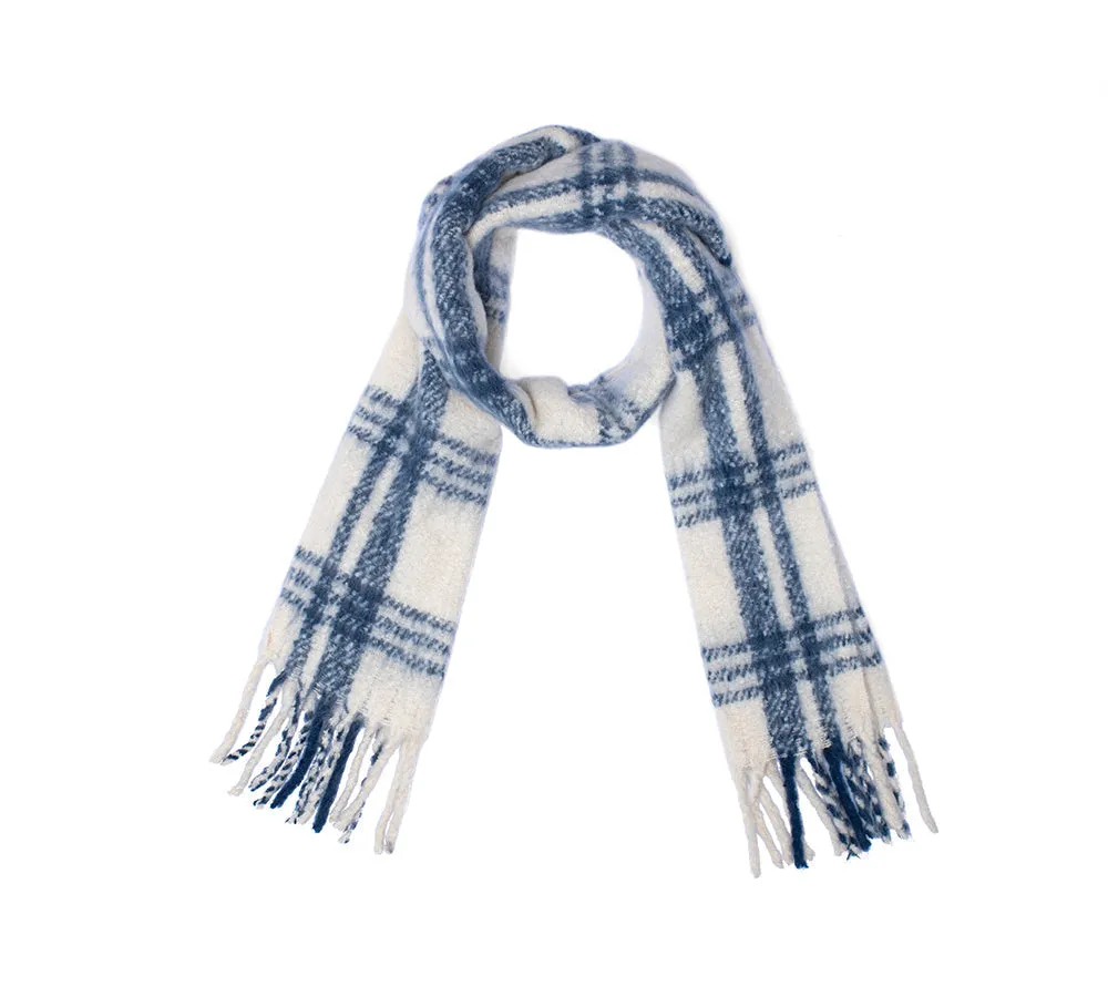 Soft Checked Fringed Scarf